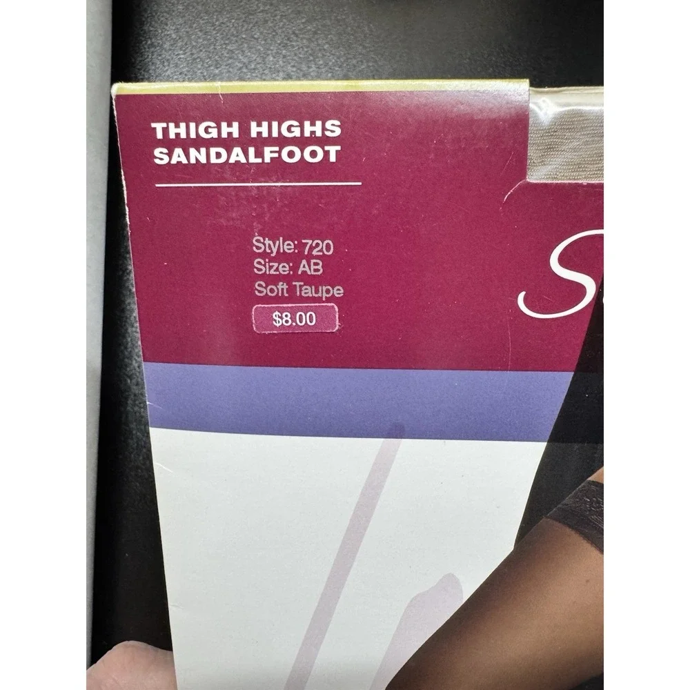 Hanes 720‎ AB Soft Taupe Silk Reflections Silky Sheer Thigh Highs Sandel Foot